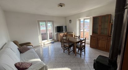 Palazzo / Stabile 8 locali di 100 m² a Servigliano (63839)