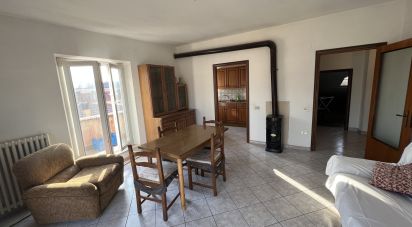 Building 8 rooms of 100 m² in Servigliano (63839)