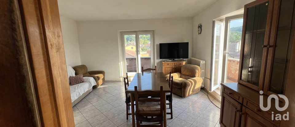 Palazzo / Stabile 8 locali di 100 m² a Servigliano (63839)