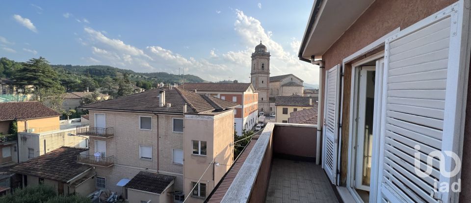 Palazzo / Stabile 8 locali di 100 m² a Servigliano (63839)
