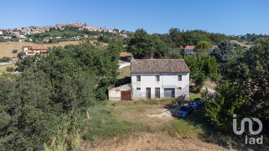 Casa indipendente 8 locali di 226 m² in Filottrano (60024)