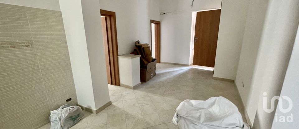 Village house 6 rooms of 90 m² in Corfinio (67030)