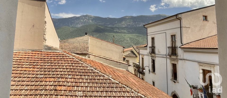 Village house 6 rooms of 90 m² in Corfinio (67030)