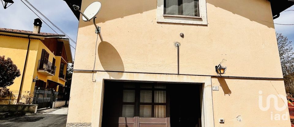 Village house 4 rooms of 92 m² in Cansano (67030)
