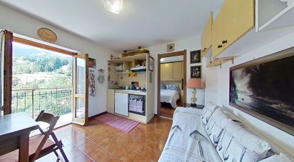 Three-room apartment of 32 m² in Torriglia (16029)