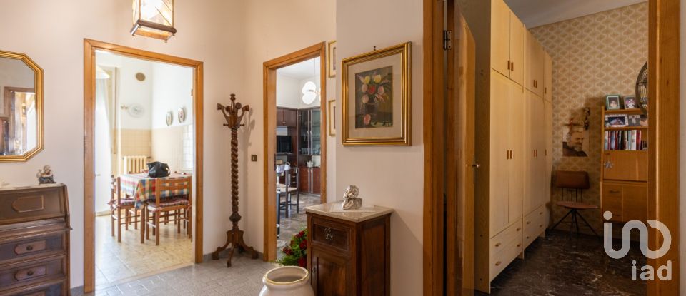 Four-room apartment of 94 m² in Macerata (62100)