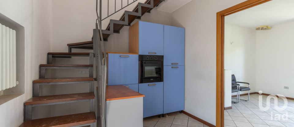 Duplex 3 rooms of 88 m² in Offagna (60020)