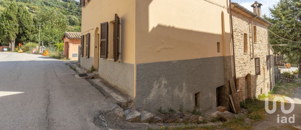 Abitazione 6 locali di 86 m² in Cingoli (62011)