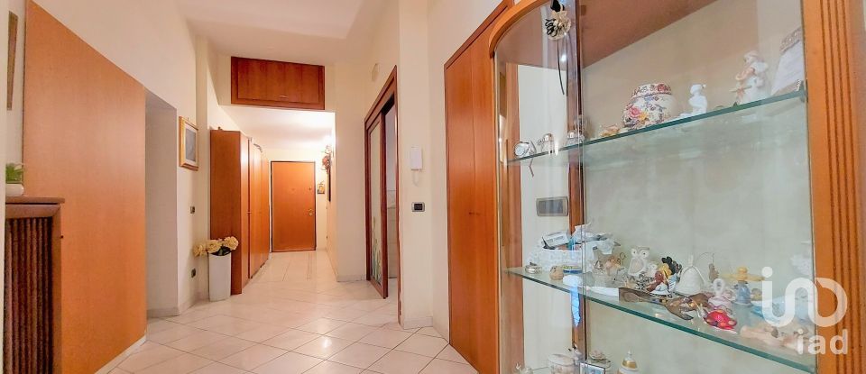 Loft 4 rooms of 125 m² in Castellammare di Stabia (80053)