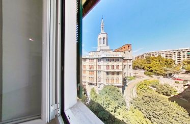 Four-room apartment of 95 m² in Genova (16128)