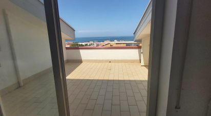 Appartamento 5 locali di 87 m² a Amantea (87032)