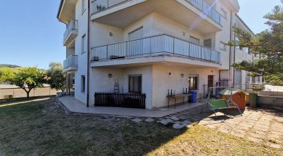 Block of flats de 1,300 m² em Porto San Giorgio (63822)