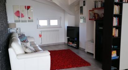 Casale 16 locali di 545 m² in Città Sant'Angelo (65013)