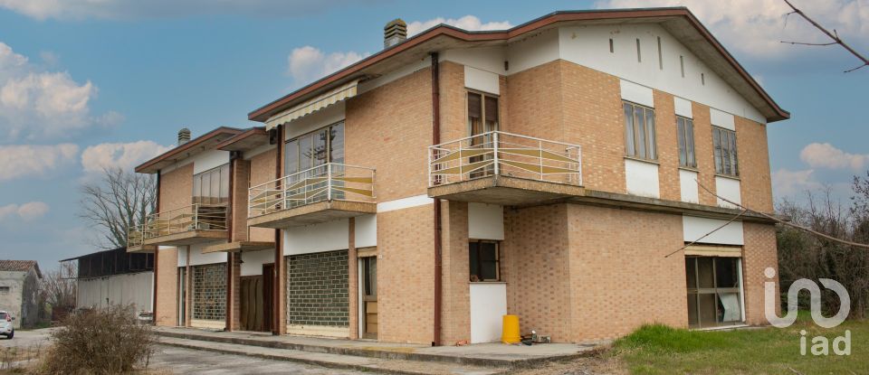 Block of flats in San Biagio di Callalta (31048) of 1,870 m²