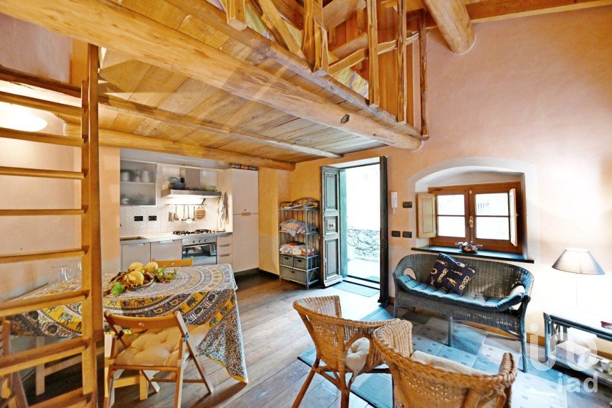 Casale 0 locali di 200 m² in Bonassola (19011)