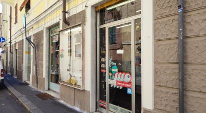 Retail property of 64 m² in Genova (16154)