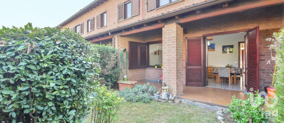 Villa a schiera 3 locali di 150 m² in Carate Brianza (20841)