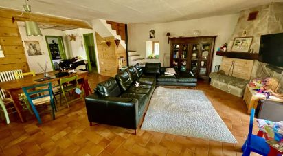 Chalet 13 locali di 277 m² in Castel di Sangro (67031)