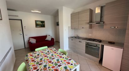 Palazzo / Stabile 3 locali di 73 m² a Fermo (63900)