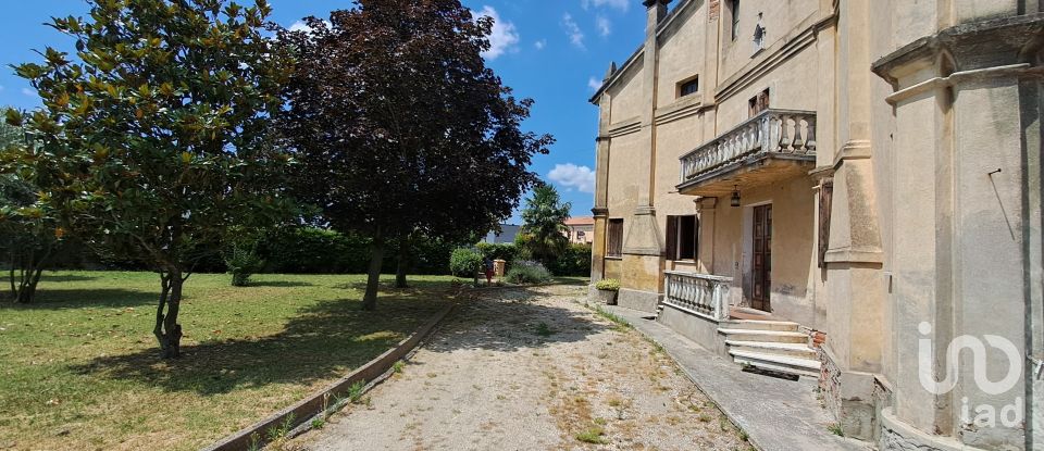 Villa storica 10 locali di 600 m² in Rovigo (45100)