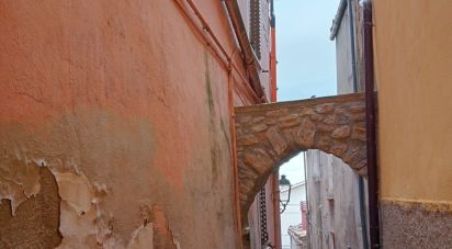 Appartamento 7 locali di 191 m² a Alanno (65020)