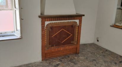 Appartamento 7 locali di 191 m² a Alanno (65020)