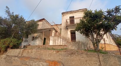 Casa indipendente / Villa 10 locali di 135 m² in - (87030)