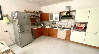 Abitazione 8 locali di 189 m² in Sulmona (67039)