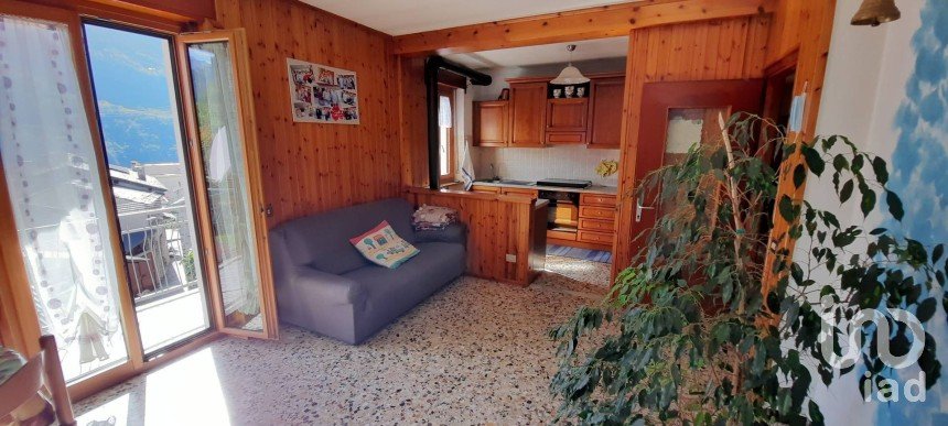 Four-room apartment of 120 m² in Sondalo (23035)