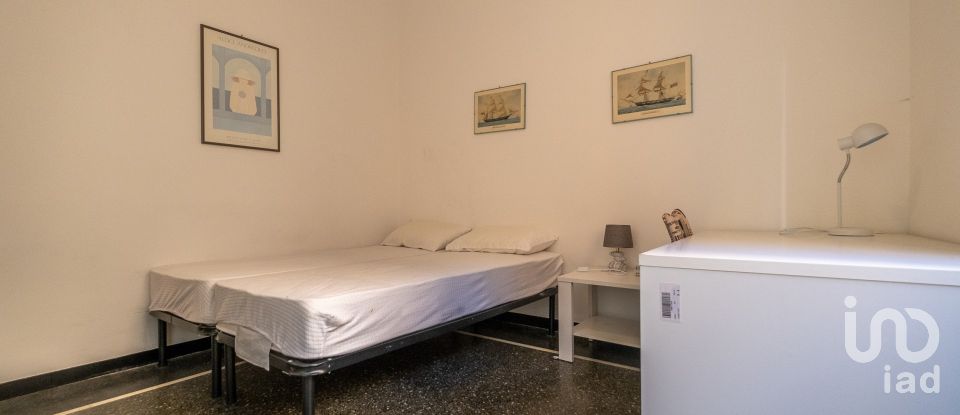 Four-room apartment of 70 m² in Genova (16124)