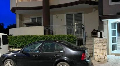 Appartamento 5 locali di 110 m² a Turi (70010)
