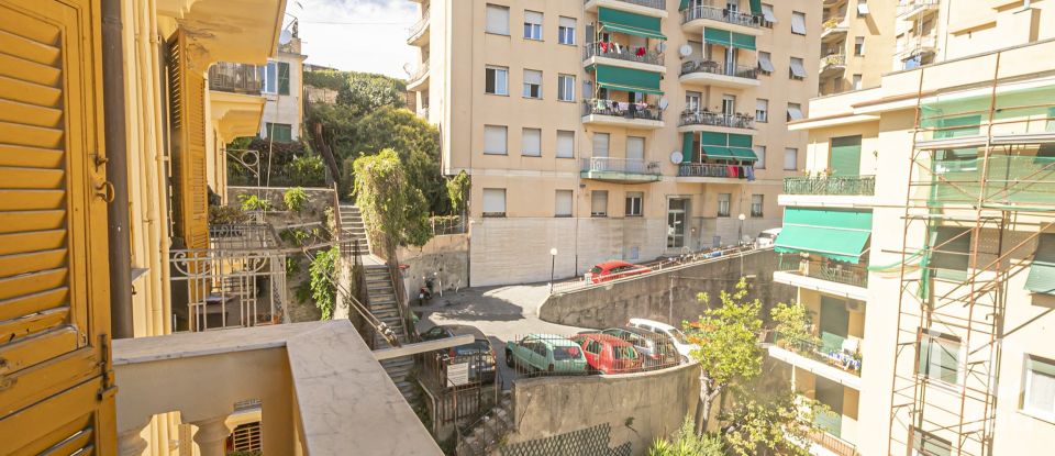 Appartamento 6 locali di 124 m² a Genova (16125)