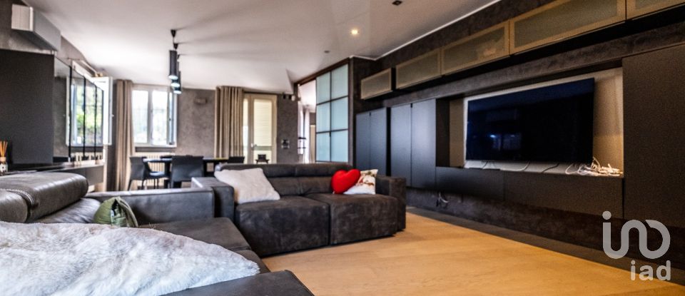 Farm 0 rooms of 262 m² in Savona (17100)