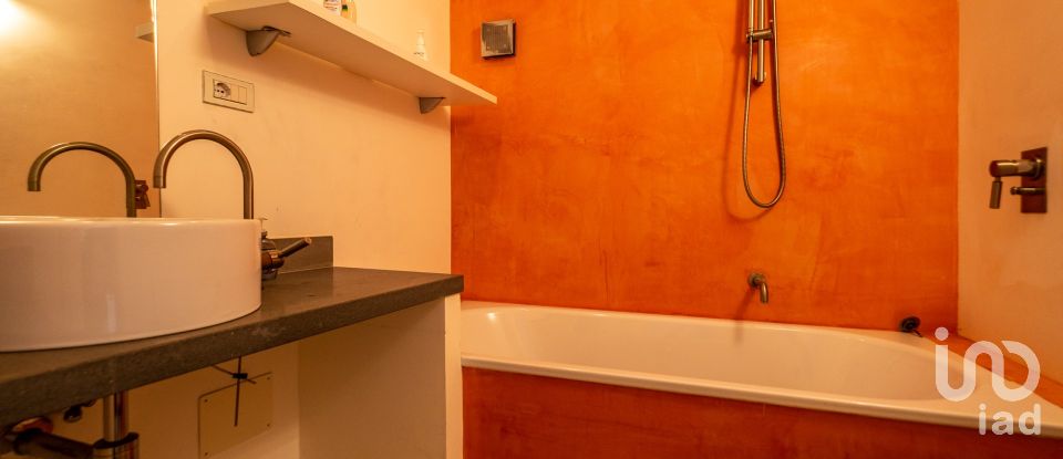 Farm 0 rooms of 262 m² in Savona (17100)