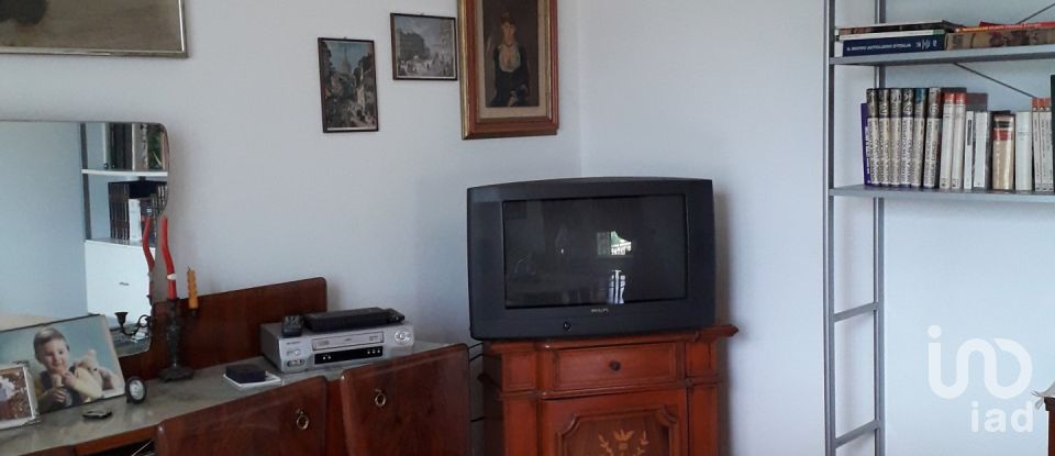 Casa indipendente 7 locali di 190 m² in Licciana Nardi (54016)