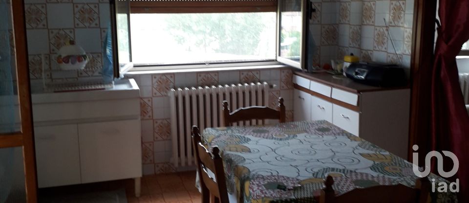 Casa indipendente 7 locali di 190 m² in Licciana Nardi (54016)