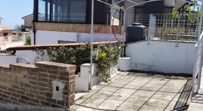 Casa indipendente / Villa 8 locali di 220 m² in Vasto (66054)