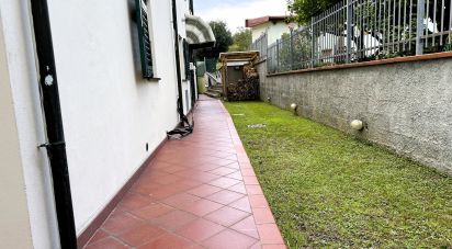 Traditional house 10 rooms of 210 m² in Savona (17100)