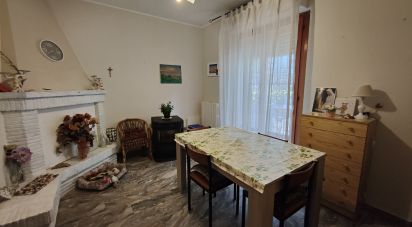 Apartment 5 rooms of 100 m² in Montalto delle Marche (63068)