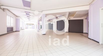 Negozio / locale commerciale di 500 m² in Genova (16167)