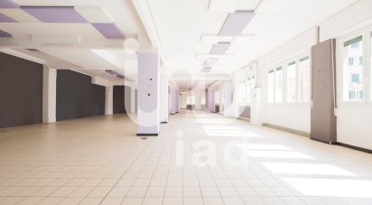 Negozio / locale commerciale di 500 m² in Genova (16167)