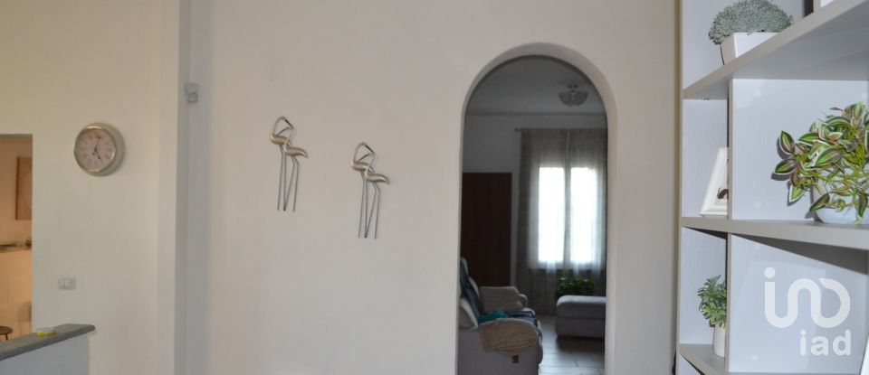 Casa indipendente / Villa 8 locali di 428 m² in Asti (14020)