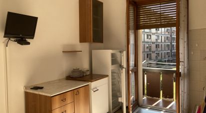 Two-room apartment of 43 m² in Corsico (20094)