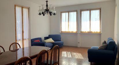 Farm 11 rooms of 320 m² in - (61036)