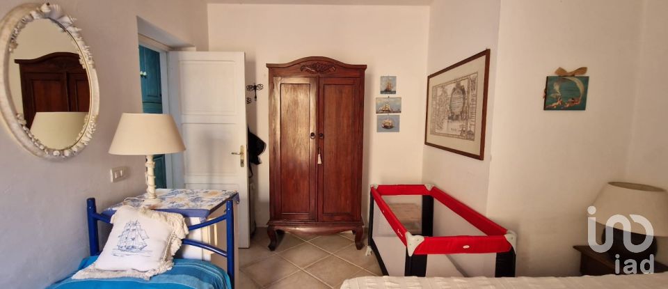 Hotel 6 rooms of 100 m² in La Maddalena (07024)