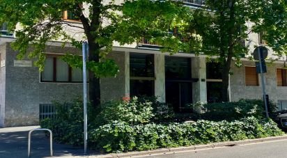 Palazzo / Stabile 0 locali di 172 m² a Milano (20149)