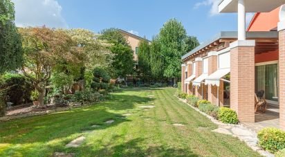 Villa Bifamiliare 11 locali di 600 m² in Borgoricco (35010)
