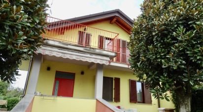 Casa indipendente 10 locali di 258 m² in Busnago (20874)