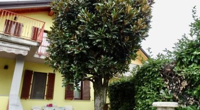 Casa indipendente 10 locali di 258 m² in Busnago (20874)