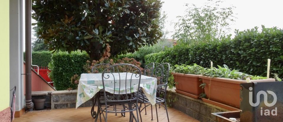 Casa indipendente 10 locali di 258 m² in Busnago (20874)